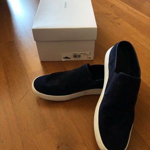 Navy Suede VINCE slide on sneakers